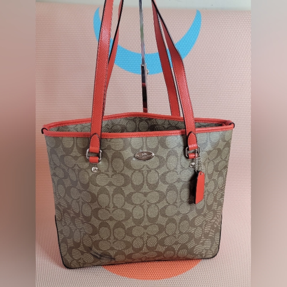 LOWSTRT Coach Canvas Shoulder bag